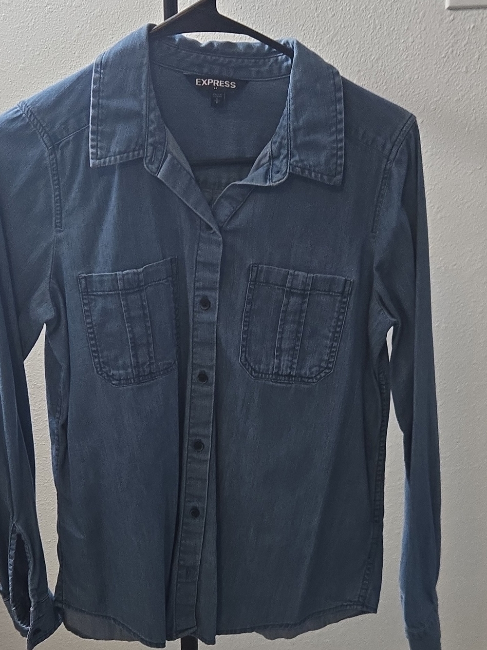 Express Denim Button-Up Shirt in Washed Blue